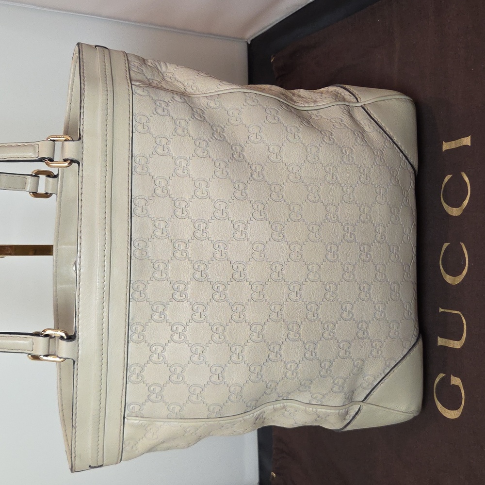 Gucci late 2000s rarely seen large cream GG-embossed & smooth leather tote bag - Picture 11 of 17